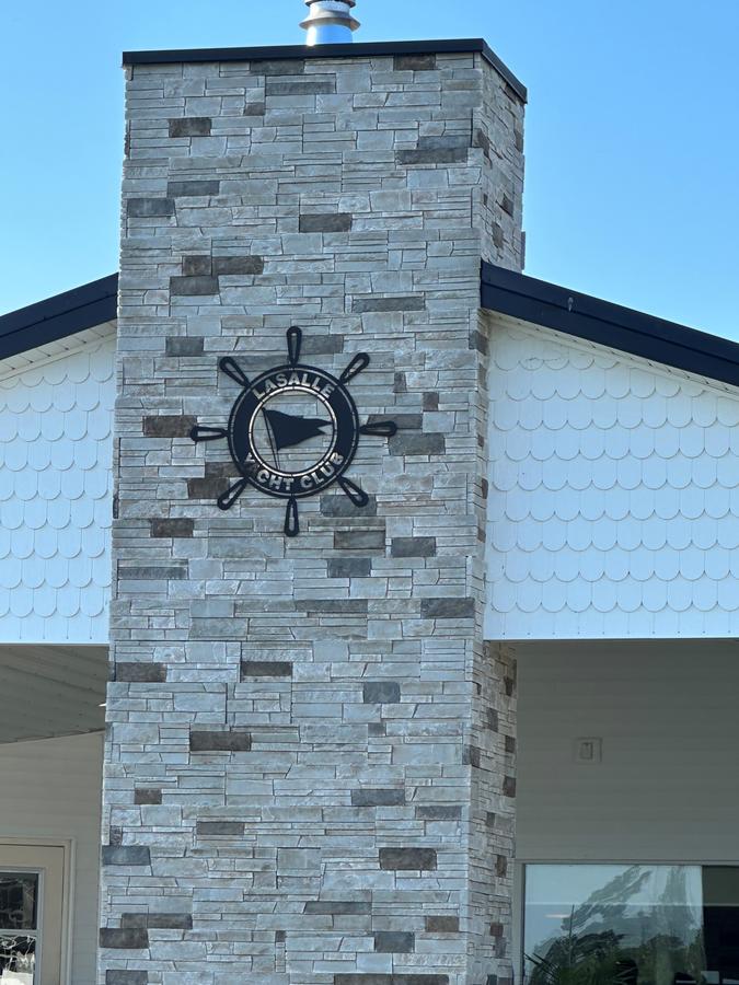 Kennedy's Custom Roofing & Siding